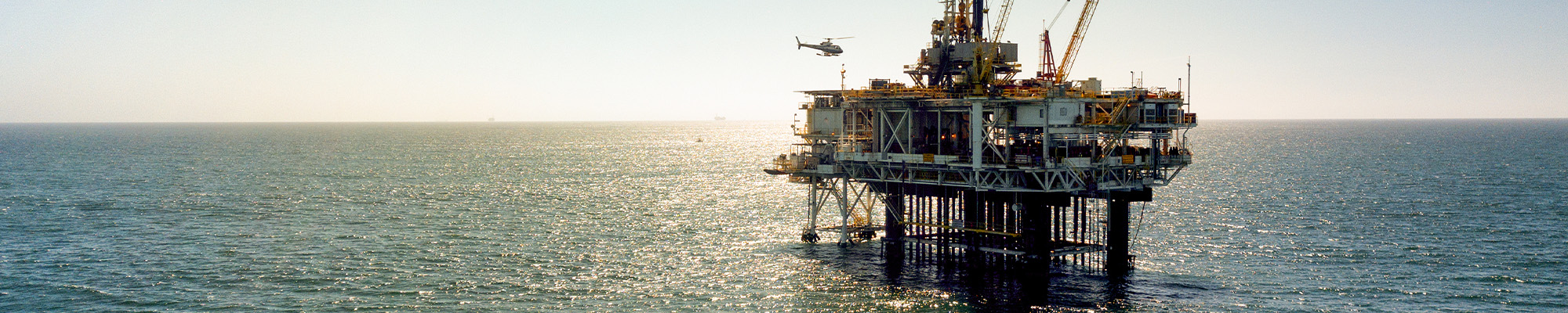 Photo of an offshore oil rig/platform